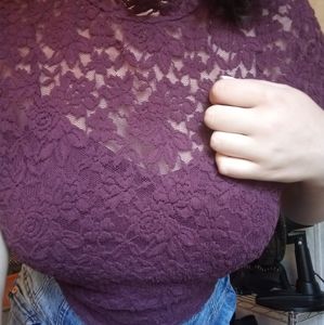 Lace mesh 2 peice burgendy X/L short sleeved top